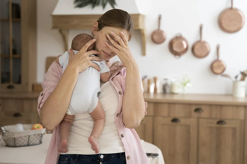 Психолог объясняет: как принять роль родителя и не потерять себя в кризисе